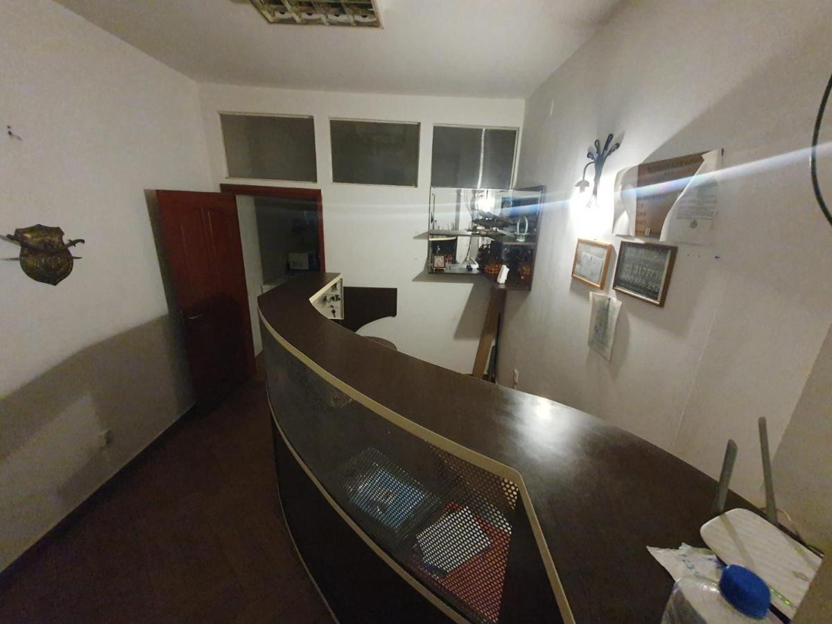 Pensiunea Sub Stejari Banesti ! Self Service ! Self Check-In! Bagian luar foto